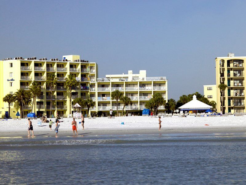 Alden Suites - A Beachfront Resort Сейнт Пийт Бийч Екстериор снимка